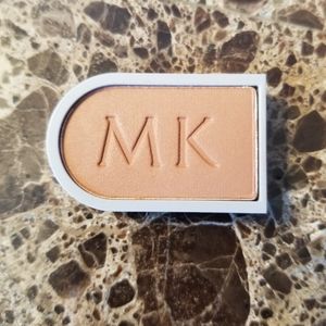 Woodland: Mary Kay Eye Color